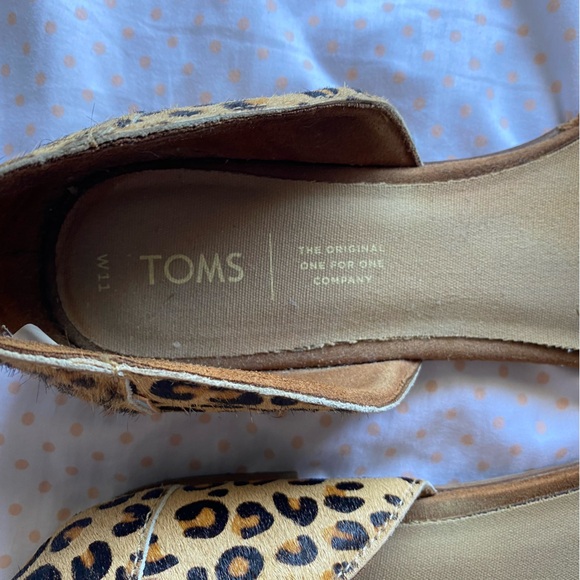 TOMS cheetah/tan flats - Picture 5 of 5